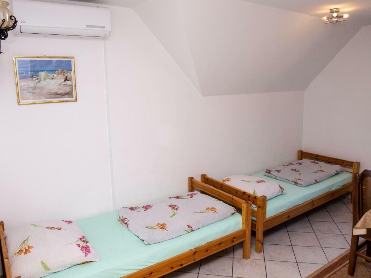 Apartments Vukovic Postira Kültér fotó