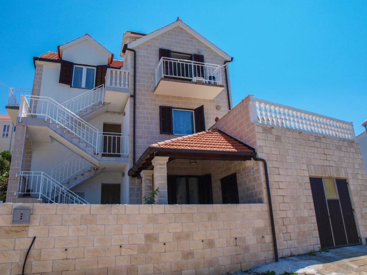 Apartments Vukovic Postira Kültér fotó